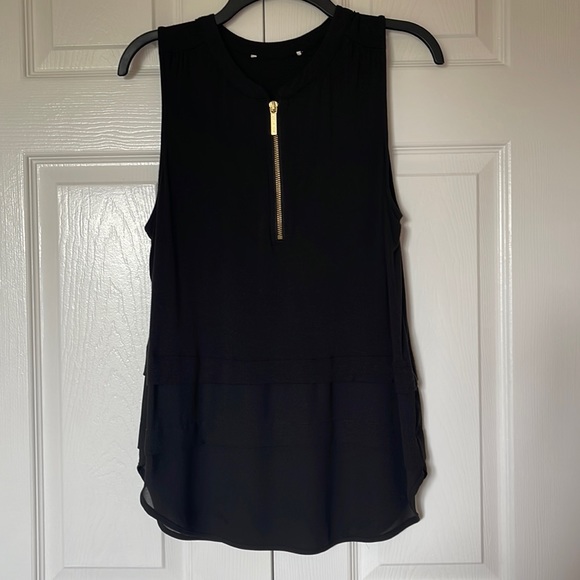 🌹GARAGE SALE 3 x $12🌹Michael Kors Sleeveless Black Zip Blouse, Sheer Bottom, M - Picture 3 of 9